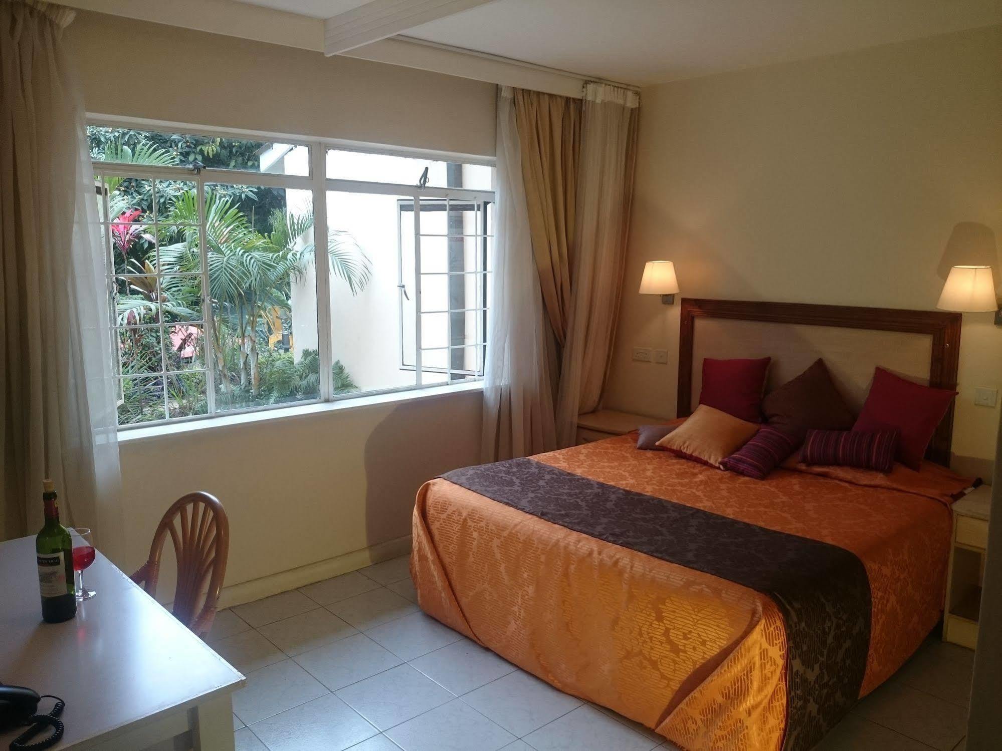 Hotel Riverview Westlands Nairobi Dış mekan fotoğraf